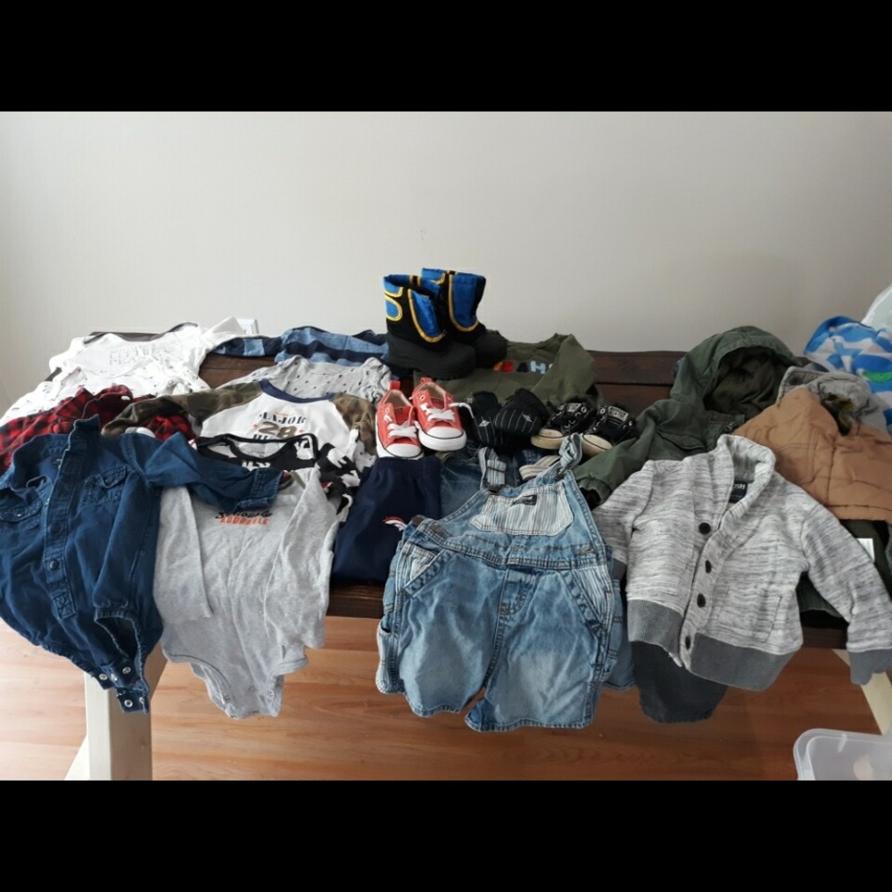 Toddler Oshkosh, baby gap, converse LOT